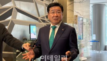 이찬희 삼성 준감위원장 "노사관계, 삼성의 큰 산…노조와 긴밀 소통"