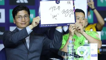‘서울의 봄’부터 ‘좀비 축구’까지...각오도 공약도 뜨겁다