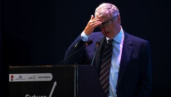 '엡스타인 스캔들' 빌 게이츠 불륜 사과…서머스는 하버드대 사임