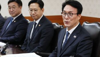 김 총리 “‘정책 호도·정부인사 허위비방’ 가짜뉴스, 민주주의 공적…용납 안해”