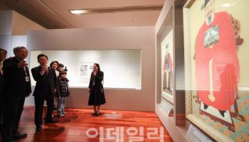 李대통령, 국중박 방문해 '이순신' 특별전 관람