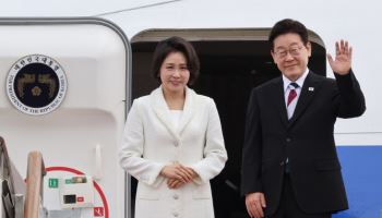 李대통령, 싱가포르로 국빈 방문 출국…“전략적 협력 촉진”