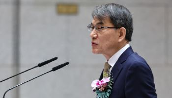 노태악 대법관 "정치 사법화, 사법 불신으로…정치적 중립 지켜야"