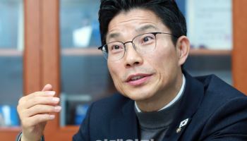 청와대 정무비서관에 정을호 의원…2기 정무라인 완성