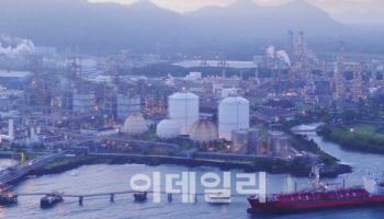 인니 최대 석유화학사, 호르무즈 봉쇄에 '불가항력' 선언
