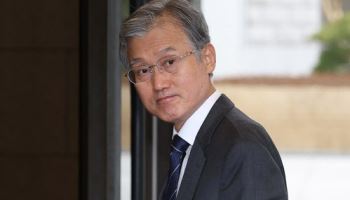 "조희대 존재 자체가 위헌"…대법원장 탄핵 몰아붙이는 與