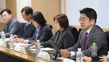 기름값 급등에···정부, ‘석유가격 안정화·불법 유통’ 특별점검