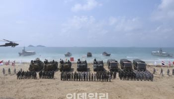 KAAV·천호·현궁까지 총출동…해병대, 태국서 연합상륙훈련