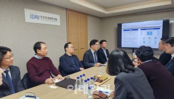 금요일 2시간 일찍 퇴근…1년이면 절반 떠나던 회사 달라졌다