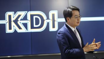 체면 버리고 친정 간 김동연, 5호선 김포연장 이뤄낼까