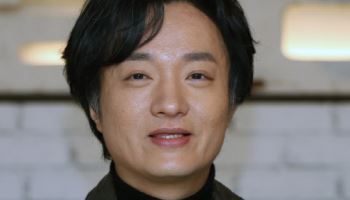 화려한 무대 장치·영화 같은 장면… '대형 서사'로 韓 창작뮤지컬 확장