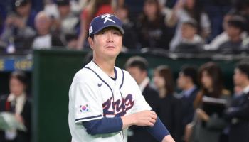 '벼랑 끝 승부' 류지현 감독 "우리에겐 아직 3시간이 남아있다"