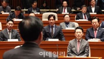 오세훈 '공천 미신청' 배수진에…‘윤 절연’ 결의한 국힘(종합)