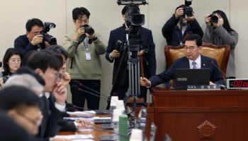 "중수청, 수사 독립성 갖겠나"…행안부 지휘권에 갑론을박