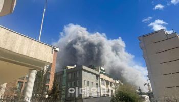 호르무즈 韓선박에 보급 지원…이란·이스라엘 2차 대피 계획도