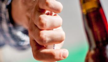 동업자 커피에 농약…독살 시도 30대男 "살인 의도 없었다"