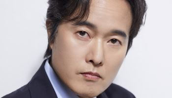 정승길, '신이랑 법률사무소' 합류...박수무당 출신 신부 役