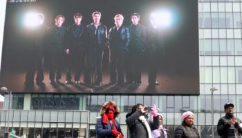 BTS 컴백 앞두고 서울 북적... 외국인 관광객 늘고 호텔 만실