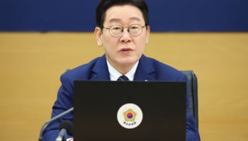 靑 '자본시장 안정과 정상화' 간담회 개최