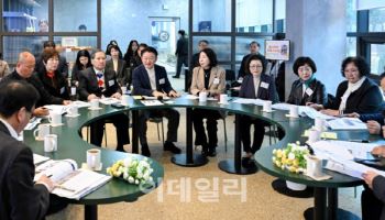 의정부 송산 주민 사랑방서 열린 '현장티타임'…"소통으로 변화 이끌것"
