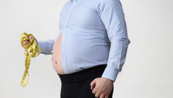 숨겨왔던 내 ‘뱃살’이 암의 원인?…복부 지방 관리하려면