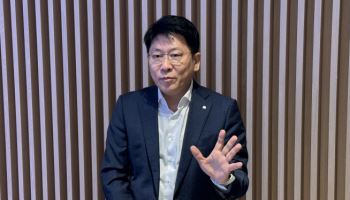 LG엔솔 김동명 "올해 ESS 기회…경쟁사와 특허 갈등 없을 것"