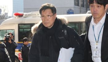 '日 위안부 모욕' 보수 단체 대표 결국 구속…法 "증거인멸 우려"