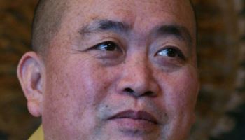 '중국 소림사 CEO' 스융신, 횡령·뇌물 혐의로 기소
