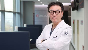 [전문의 칼럼] 따뜻한 봄철 활동 증가에 따른 허리 통증이 지속된다면?