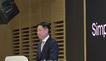 홍범식 유플러스 대표 "AIDC는 '원 LG' 역량 총집결"