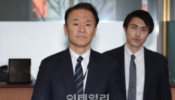외교부 "日 독도 억지 주장 교과서, 강력 항의…유감"