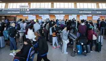 美국토부 셧다운에 480명 결근…공항 대기 4시간 반