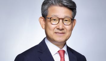 OCI그룹, 조직개편 단행…김유신 OCI홀딩스 부회장 선임