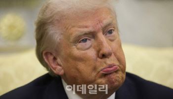 트럼프 “이란 다음은 쿠바” 무력행사 가능성 시사