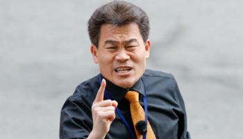 경찰, '李대통령 허위사실 유포' 전한길 내일 추가소환