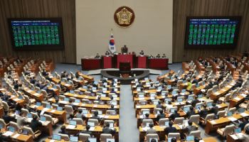 정부, 위기 몰린 기업 사업재편 돕는다…기업활력법 통과