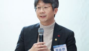 임승관 질병청장 "곰팡이 코로나백신 접종은 오해"