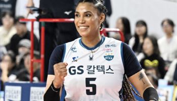 '실바 파워' GS칼텍스, '사령탑 부재' 도로공사에 챔프전 기선제압