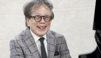 우리 무대는 세계여야만 한다…"포니 수출 때부터 음악공장 돌렸죠"