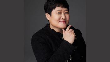 이승기와 갈등 '40억 횡령' 권진영 후크 대표...집행유예