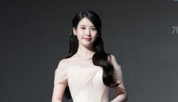아이유 "업계 1위 놓쳐본 적 없어…'21세기 대군부인'도 그렇게 만들 것"