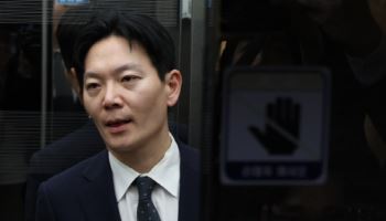 '진술회유 의혹' 박상용 직무정지에…국힘 "그런다고 李대통령 죄 안 사라져"