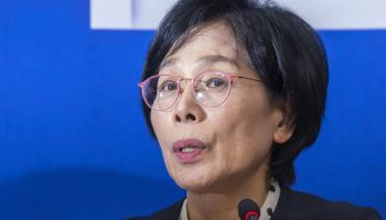 최민희 의원 차량 바퀴에 박힌 '쇠젓가락'...수사 착수
