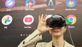 "2D 앱도 한번에 3D 변환"...구글, 삼성 갤럭시XR 대규모 업데이트
