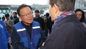 김부겸 "대구 위해 한 게 없다고? 수성구 가보라…與 교만한 말 없어야"