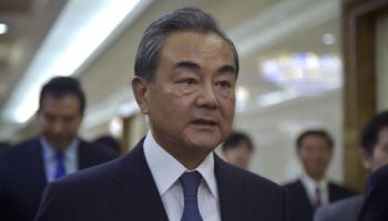 왕이 외교부장, 북한 방문 예정…中 “공동 관심사 논의”