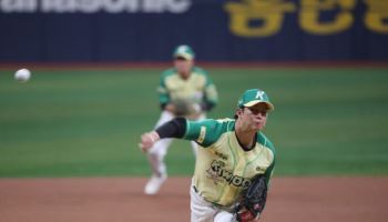 '최고 160km' 안우진, 959일 만에 성공적 복귀...키움, 롯데에 팀 완봉승