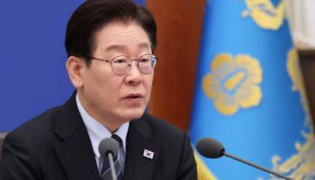 李대통령, 폴란드 총리와 정상회담…중동의제 나눌듯