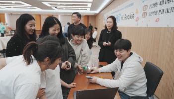 우리금융, 인공와우수술 받은 청각장애 아동 언어재활까지 지원