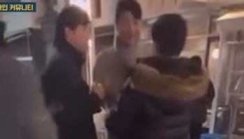 '여성팬에 외모 비하' 롯데 최충연, 또 구설…롯데 팬들 ‘징계 촉구’